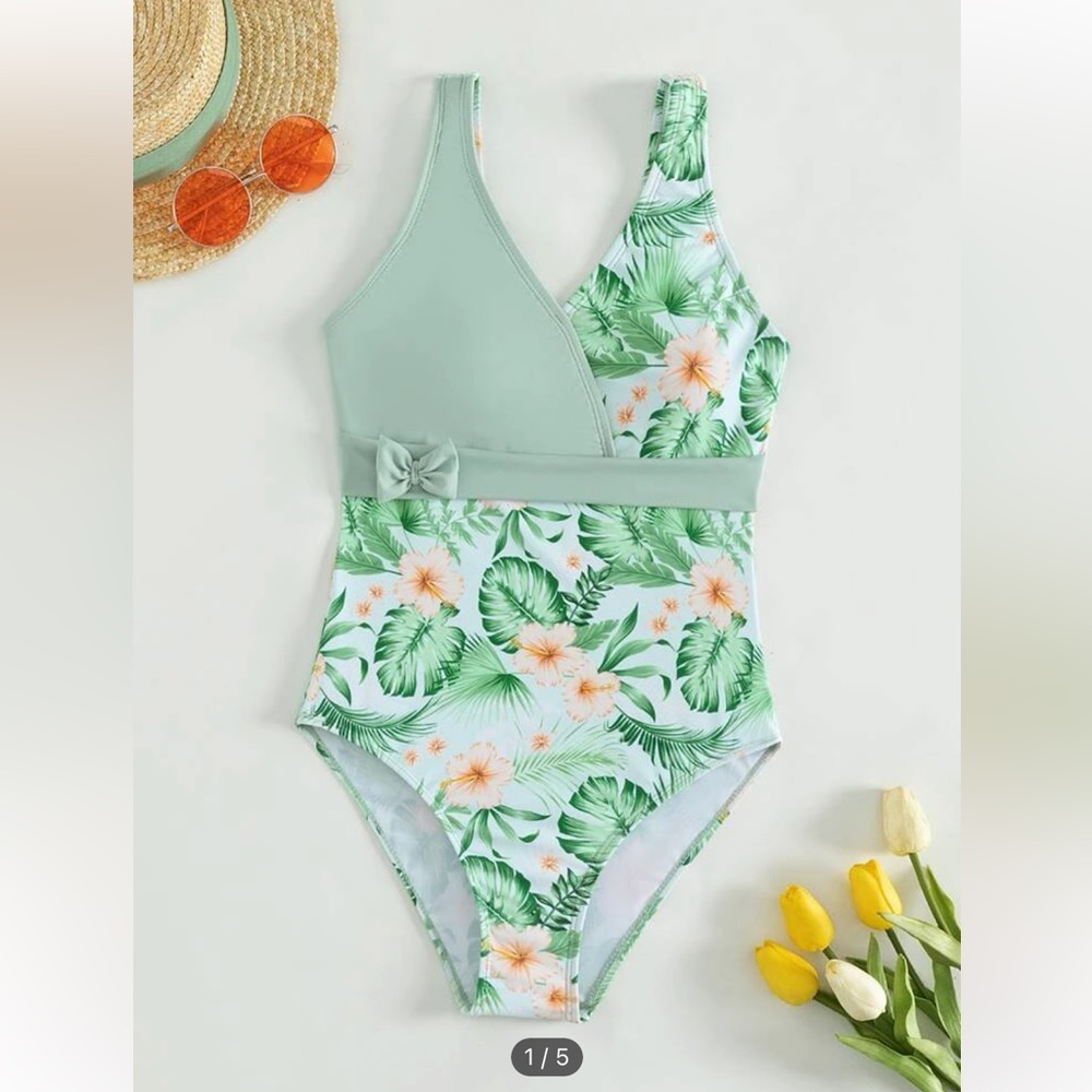 Girls one piece swimsuit. Never worn!